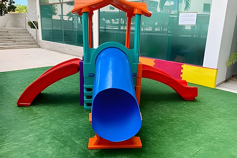 Flat 2 quartos com cama king no Luxor Tambaú