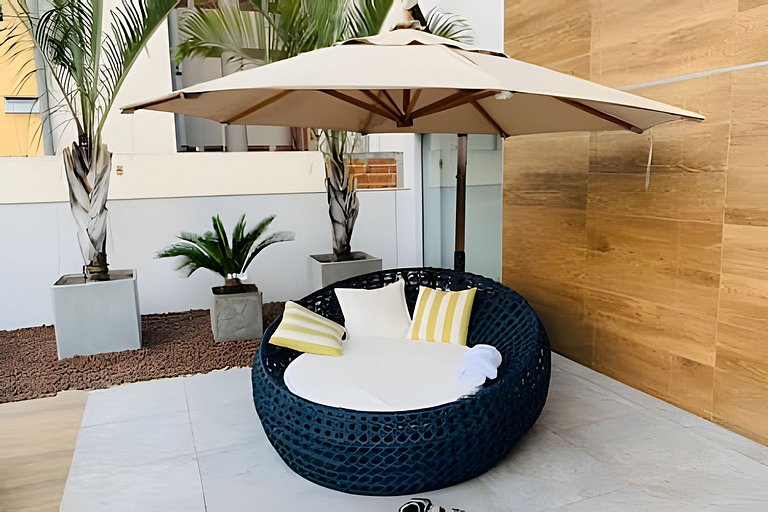 Apto luxuoso em hotel com café da manhã incluso