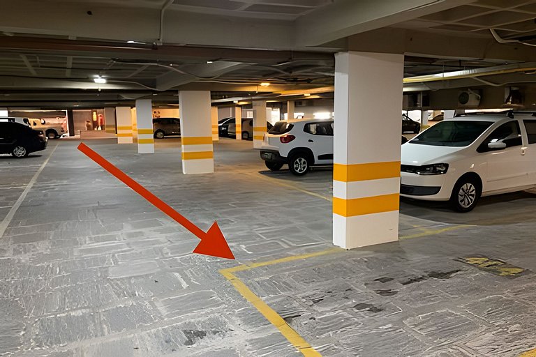 Apto luxuoso em hotel com café da manhã incluso