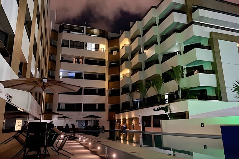 Flat com vista da piscina com café incluso