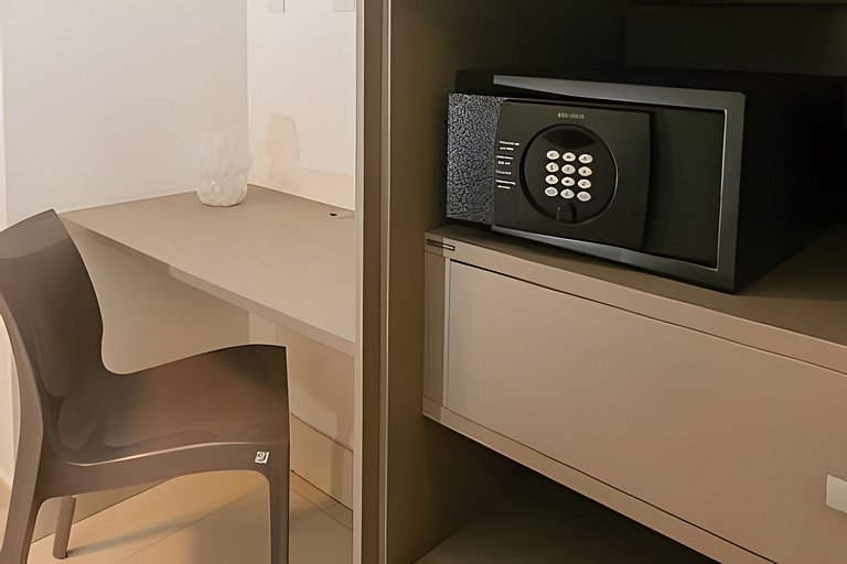 Belíssimo Apto 2 quartos no Solar com café incluso