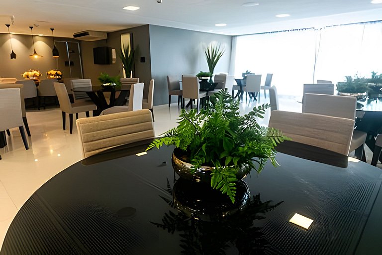 Lindo ap com terraço no Solar com café incluso