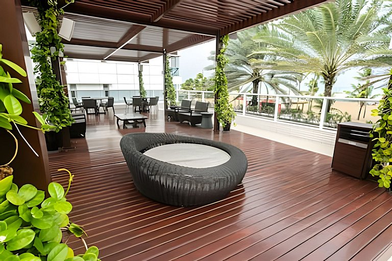 Lindo ap com terraço no Solar com café incluso