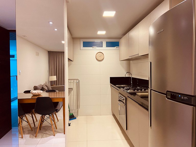 Apto moderno de 2 quartos com café incluso (1)