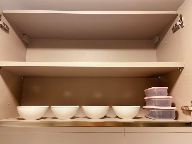 Apto moderno de 2 quartos com café incluso (1)