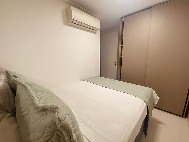 Lindo apto de 2 quartos no Solar com café incluso