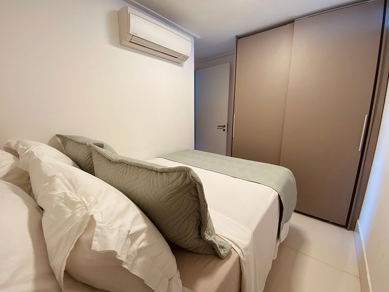 Apto moderno de 2 quartos com café incluso (1)