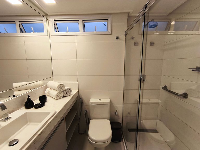 Apt Deslumbrante 2 Quartos com café incluso