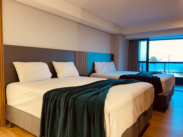 Flat Luxo Frente Mar com Vista Espetacular