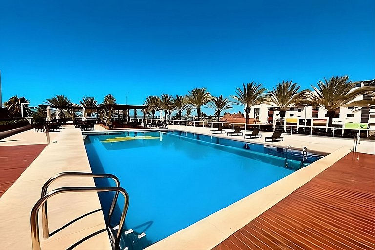 Apto Studio Grande com vista piscina