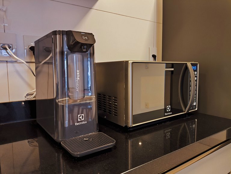 Apto Espaçoso de 1q com vista mar - café incluso
