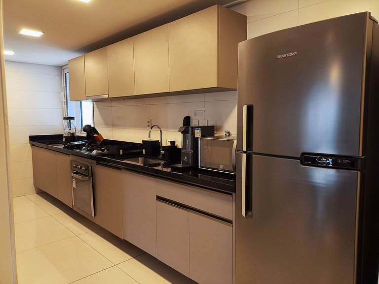 Apto Espaçoso de 1q com vista mar - café incluso