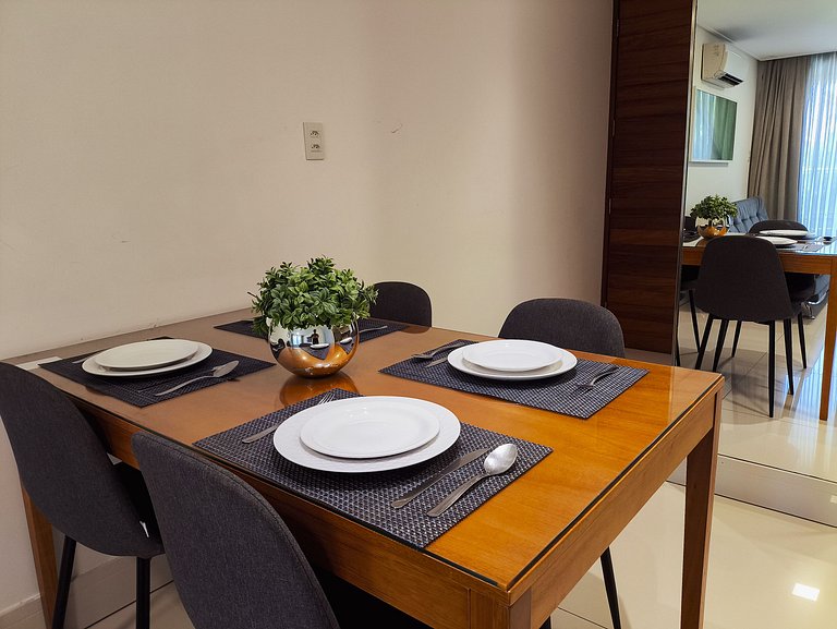 Apto aconchegante de 2 quartos com café incluso