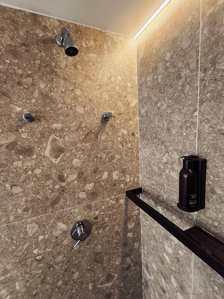 Apartamento Tropical no Setai Yacht