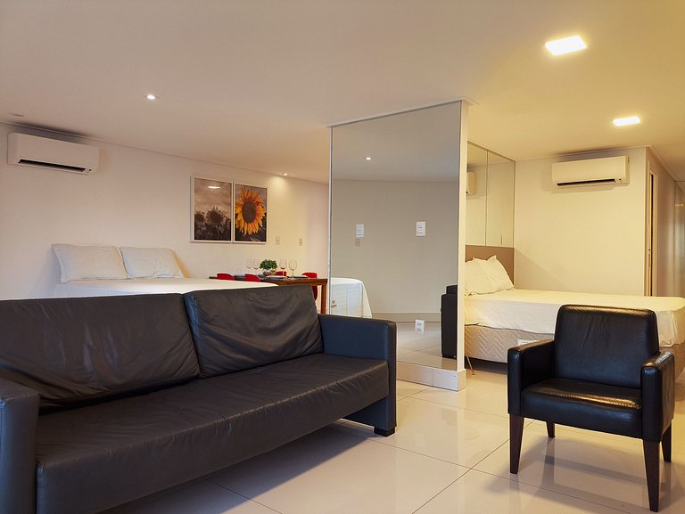 Apt Studio Grande com vista piscina - café incluso