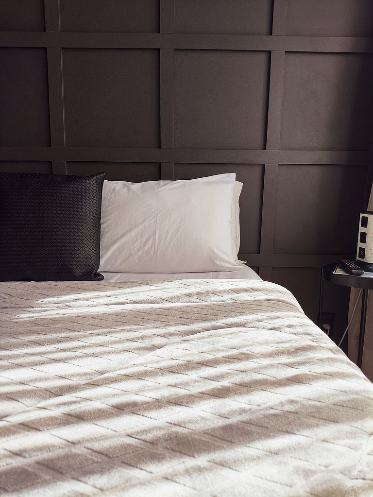 Apartamento All Black no Setai Yacht