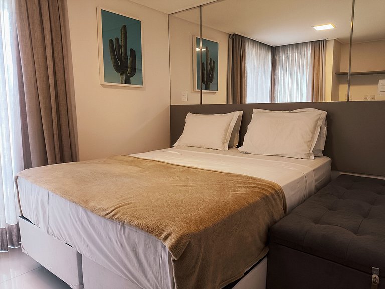 Apto Magnifico de 2 quartos no Solar Tambaú