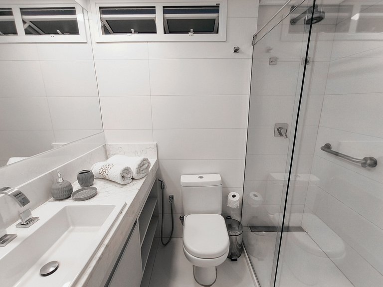 Apto moderno de 2 quartos com café incluso (2)