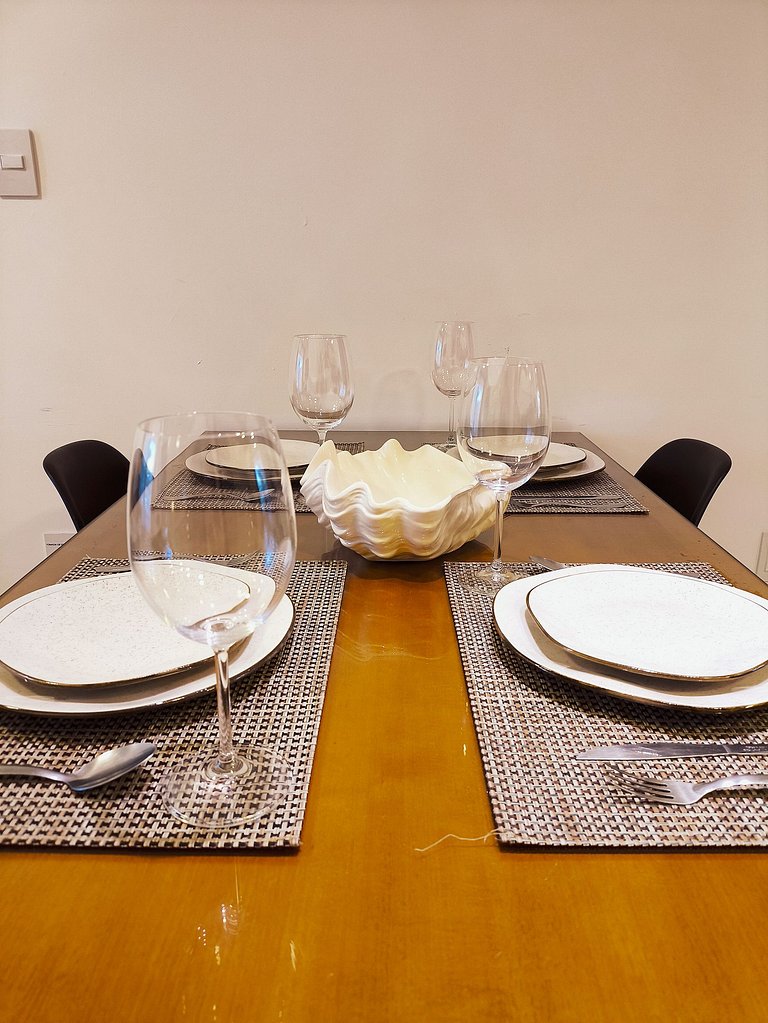 Apto moderno de 2 quartos com café incluso (1)