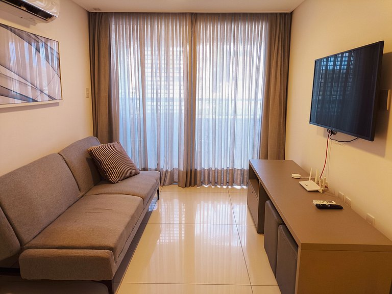 Apt 2 quartos no Solar Tambaú com vista para o mar