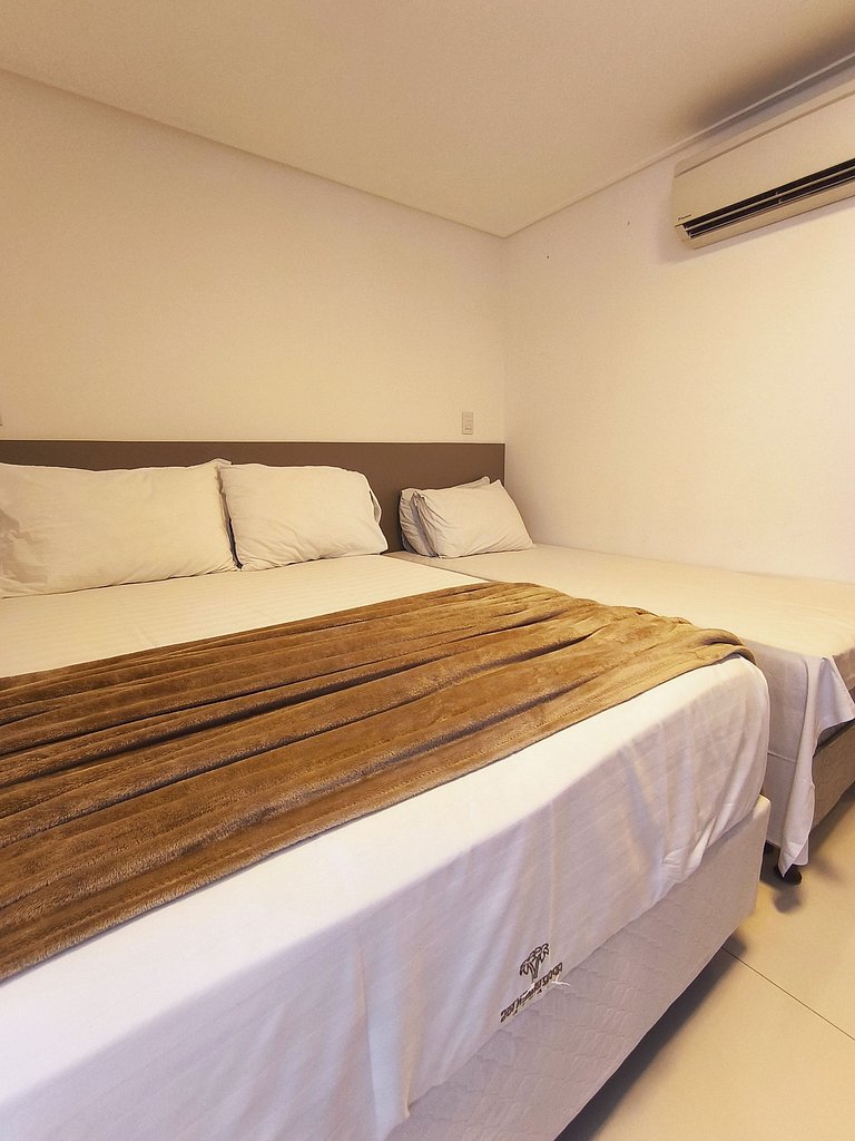 Apt 2 quartos no Solar Tambaú com vista para o mar