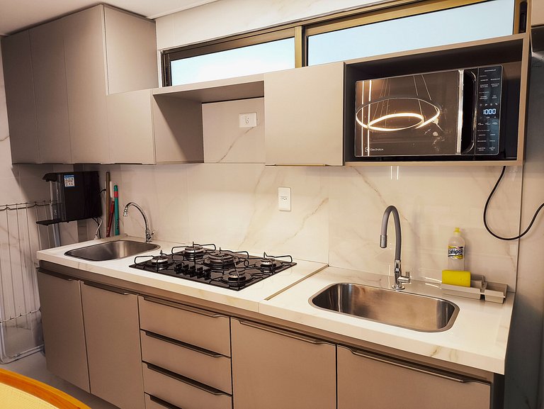 Flat 2 quartos com cama king no Luxor Tambaú