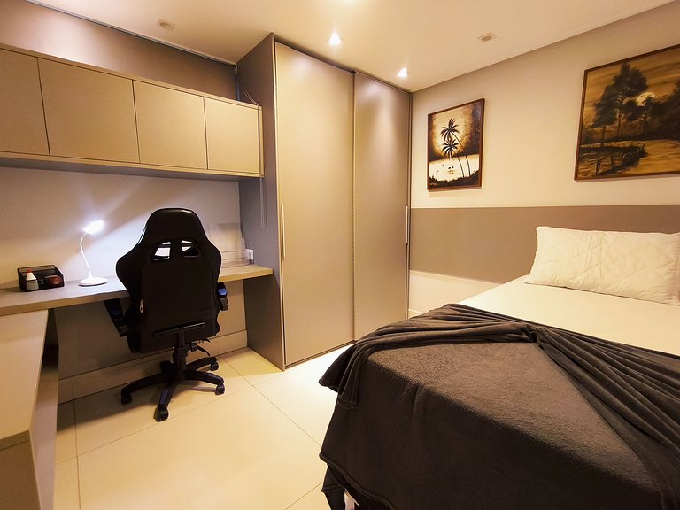 Apto 2 quartos vista mar e piscina no Solar Tambaú