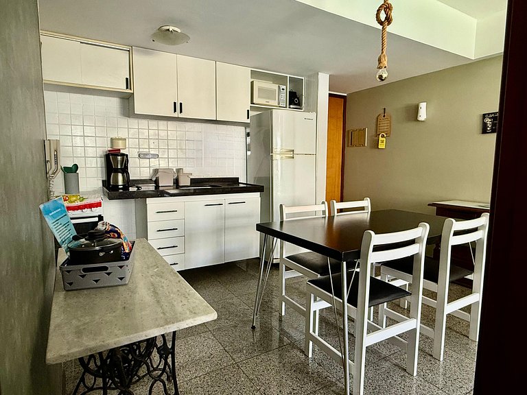 Flat Confortavel a poucos passos da praia