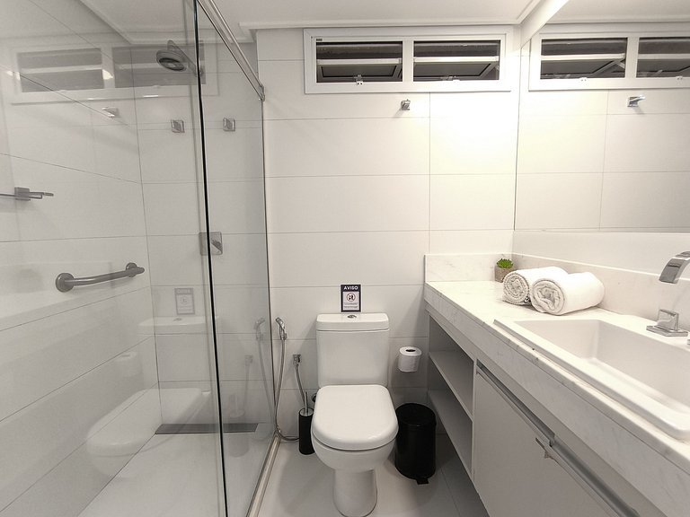 Apto 2 quartos de alto padrão no Solar Tambaú