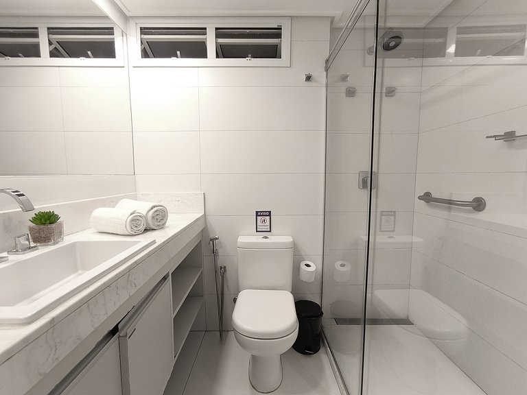 Apto 2 quartos de alto padrão no Solar Tambaú