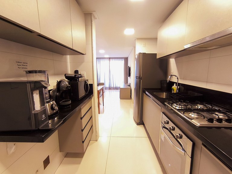 Apto 2 quartos de alto padrão com café incluso