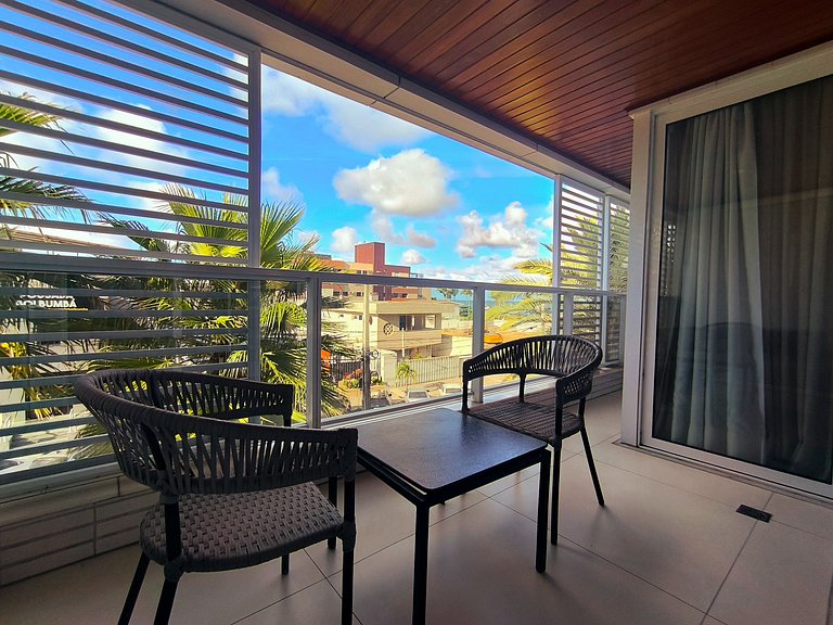 Apto 2 quartos de alto padrão com café incluso